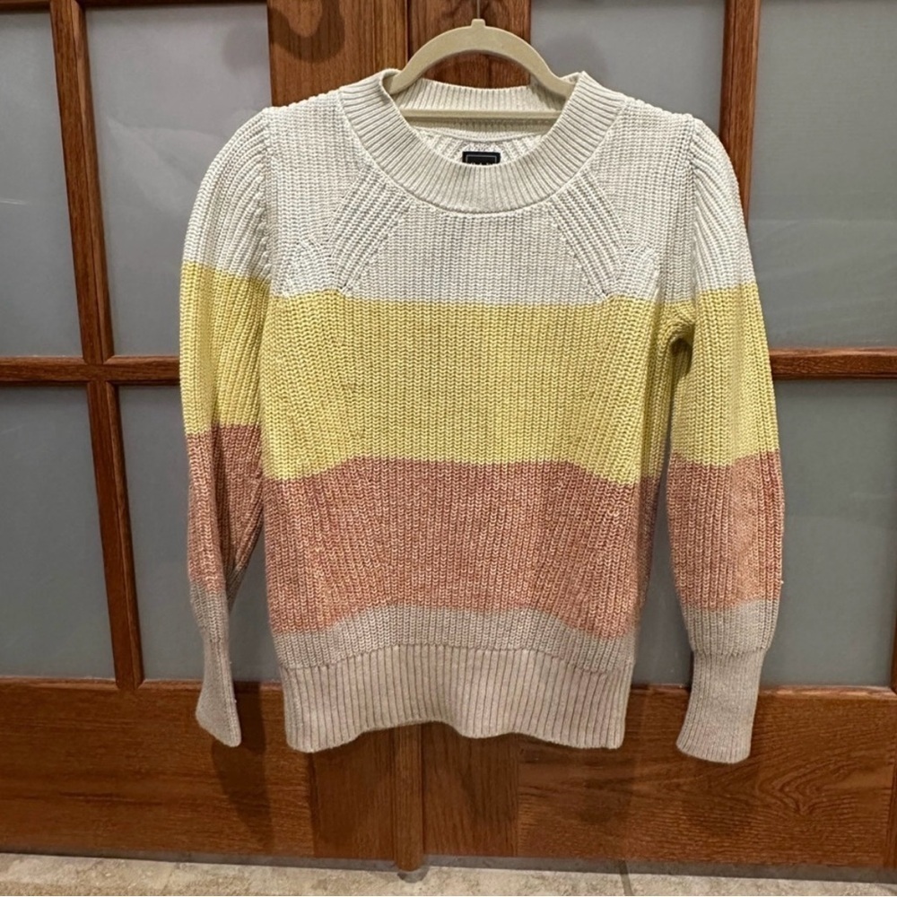 Gap white, yellow and orange color block sweater in good condition! - Picture 8 of 8
